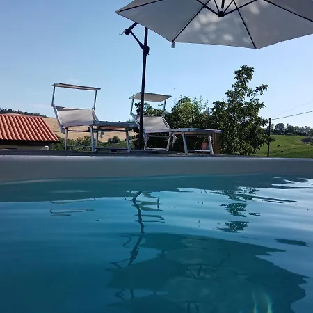 Cascina Pelizza شقة
